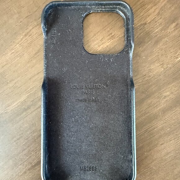 Louis Vuitton Monogram Iphone 15 Pro Max Case - Picture 2 of 6